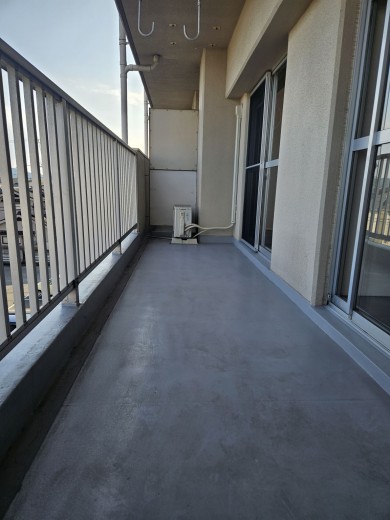 バルコニー バルコニー